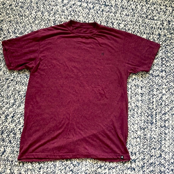 Kids HURLEY. Lg. NWOT. GREAT CONDITION. Surf. Skate. - Picture 1 of 4